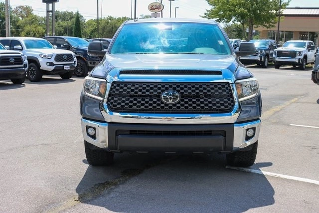 Used 2018 Toyota Tundra SR5 with VIN 5TFEY5F15JX240830 for sale in Bartlesville, OK