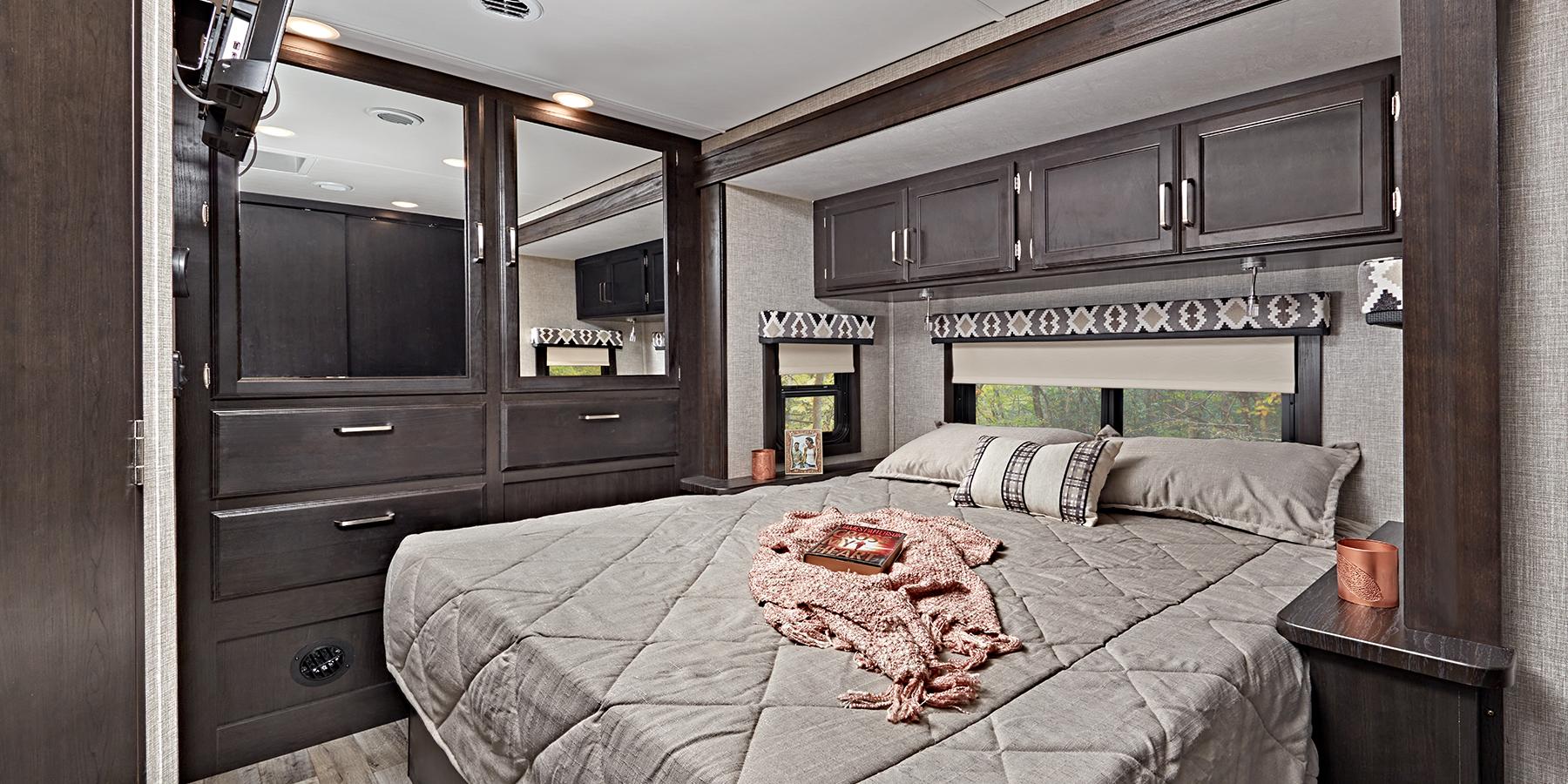 Jayco Greyhawk Bedroom