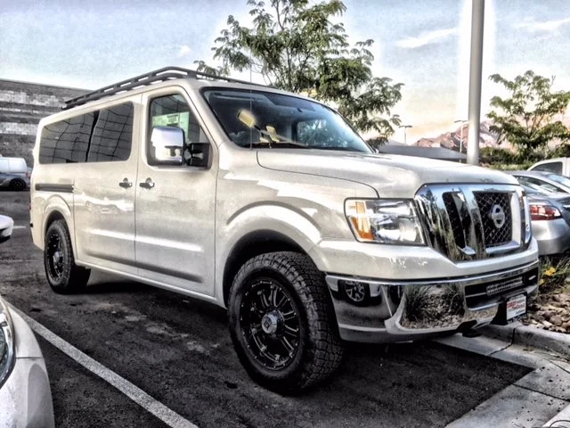 2005 gmc safari upfitter awd cargo van