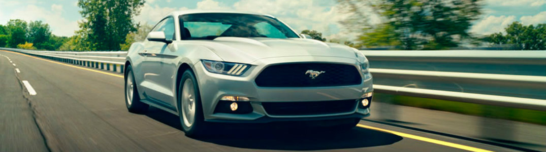 2017 Ford Mustang front