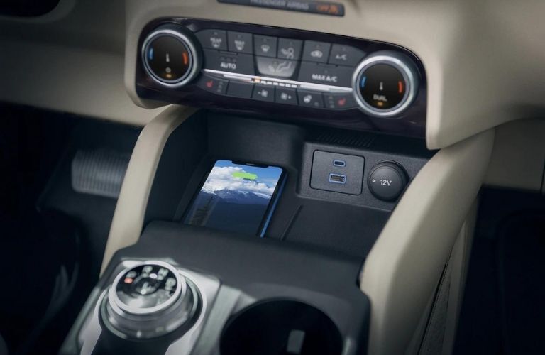 2022 Ford Escape Center Console