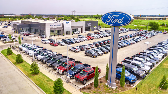 Joe Cooper Ford of Shawnee-exterior