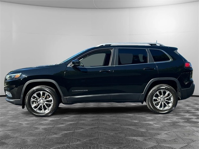 Used 2019 Jeep Cherokee Latitude Plus with VIN 1C4PJMLB1KD429708 for sale in Exeter, NH