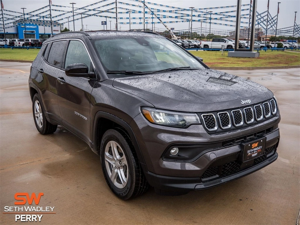 Used 2023 Jeep Compass Latitude with VIN 3C4NJDBN0PT515547 for sale in Perry, OK