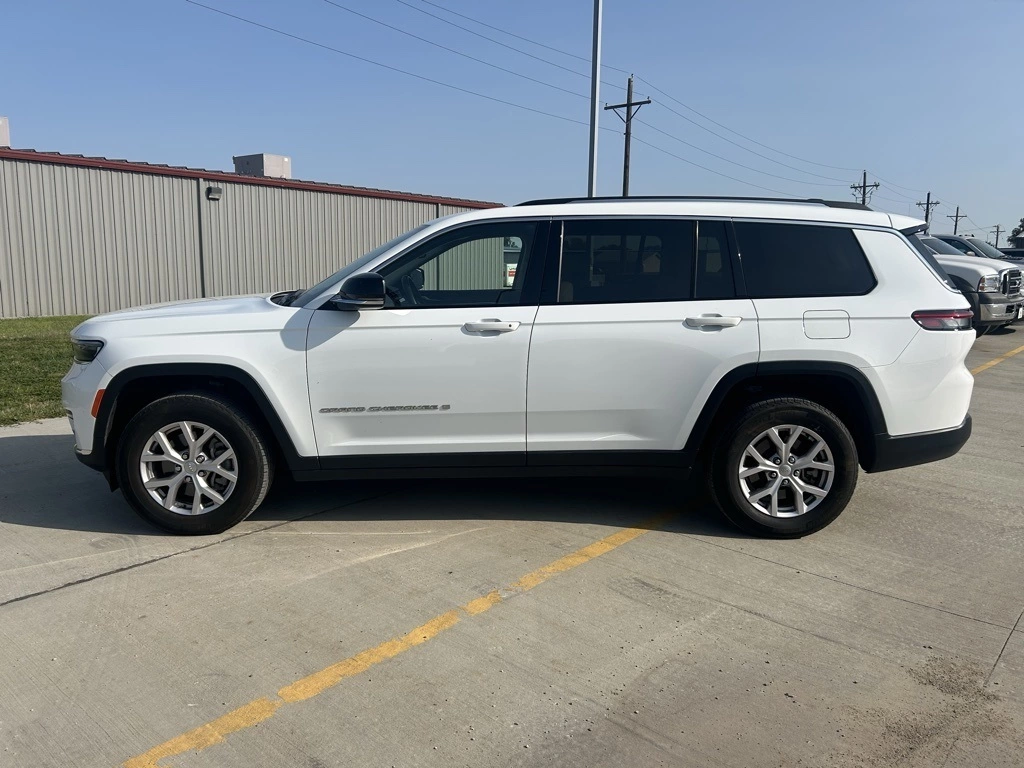 Used 2022 Jeep Grand Cherokee L Limited with VIN 1C4RJKBG7N8512275 for sale in Clay Center, KS