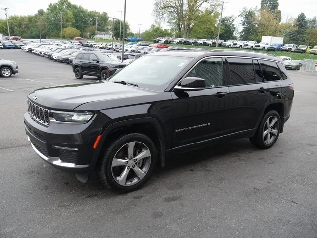 Used 2021 Jeep Grand Cherokee L Limited with VIN 1C4RJKBGXM8121670 for sale in Dalton, OH