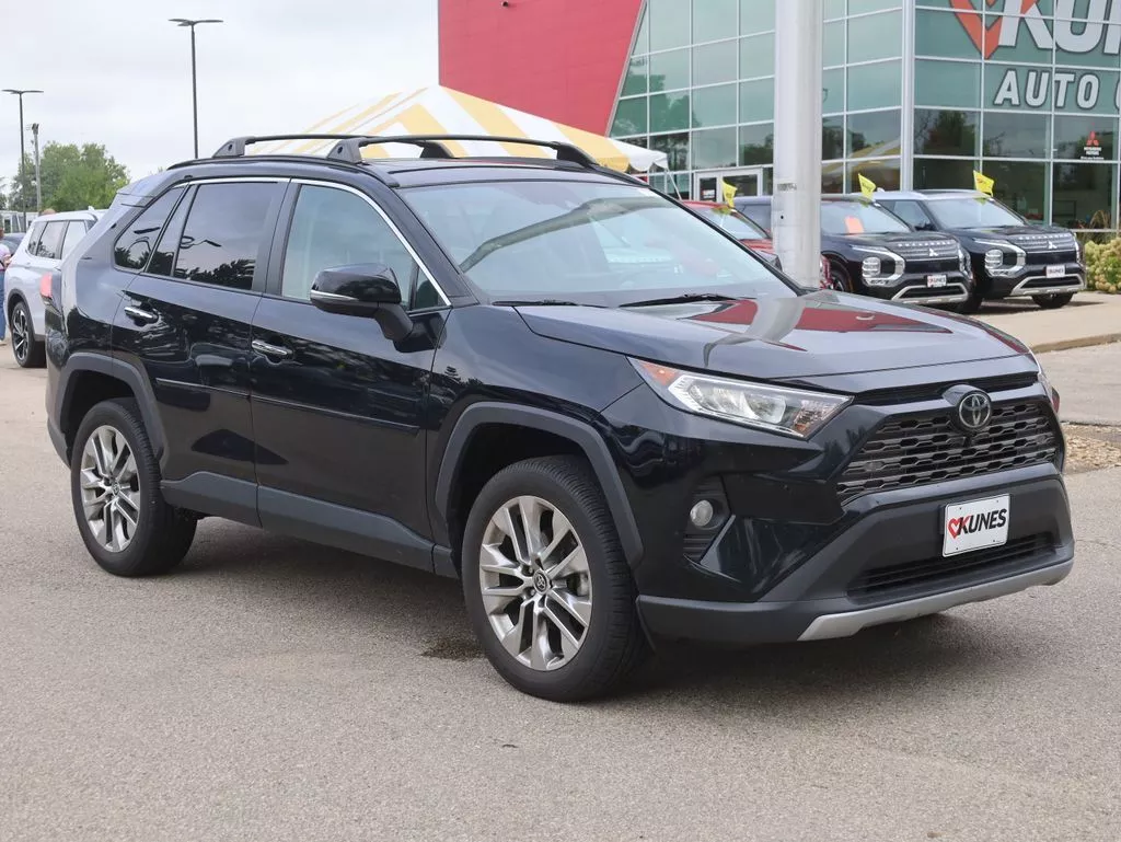 Used 2021 Toyota RAV4 Limited with VIN 2T3N1RFV6MC248217 for sale in Madison, WI