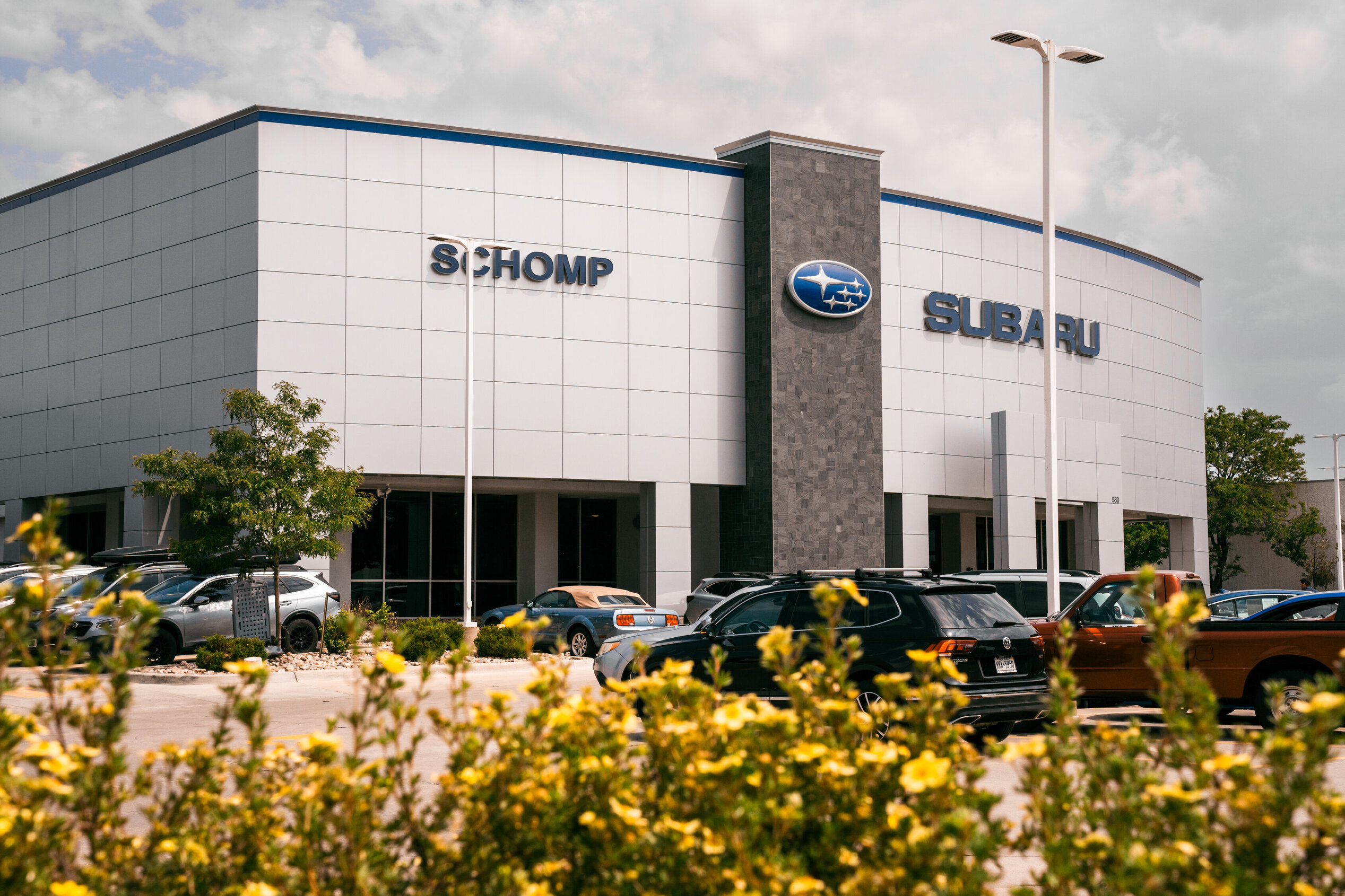 Schomp Subaru-exterior