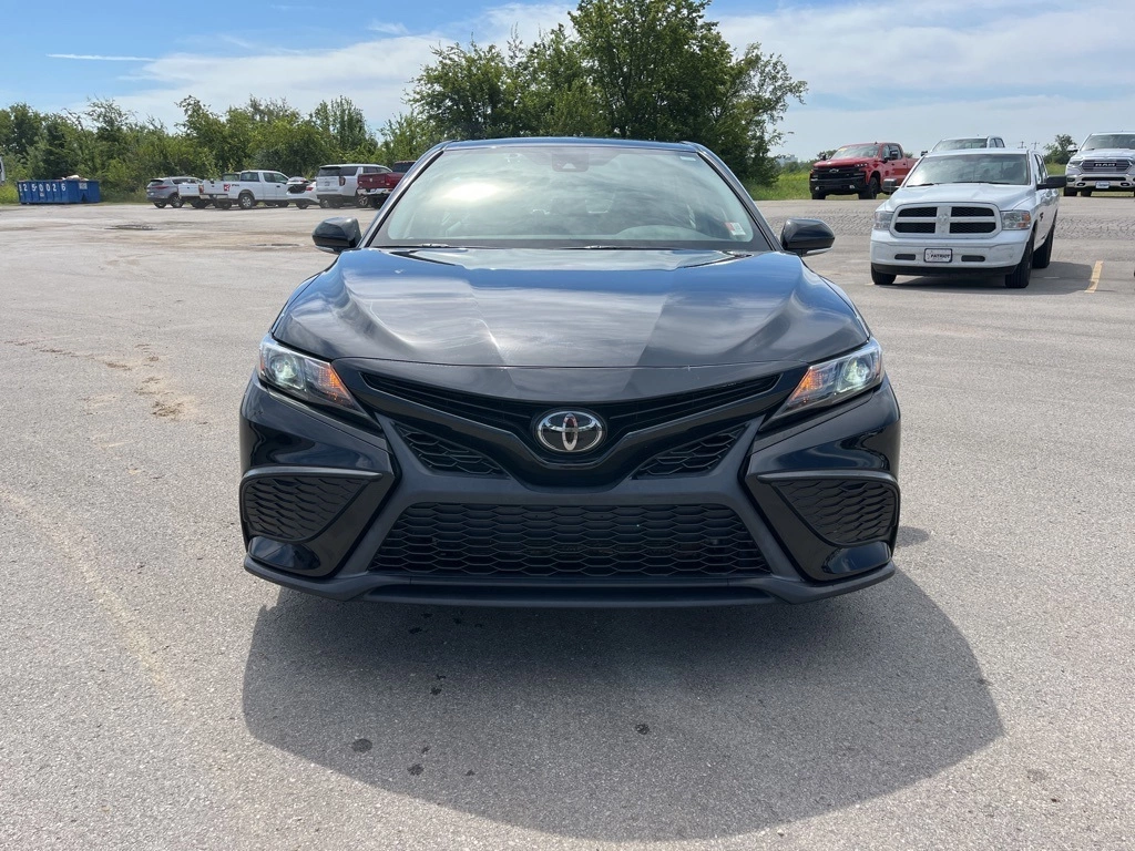 Used 2022 Toyota Camry SE Nightshade with VIN 4T1G11BK3NU058504 for sale in Pryor, OK