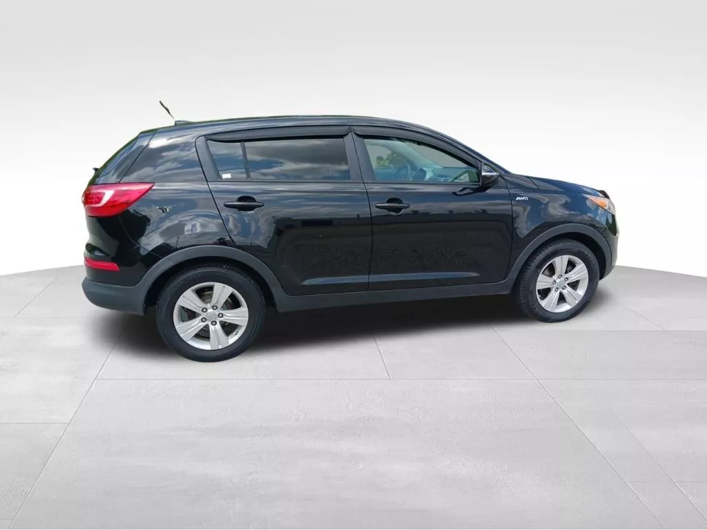 Used 2013 Kia Sportage LX with VIN KNDPBCA27D7464541 for sale in Davenport, IA