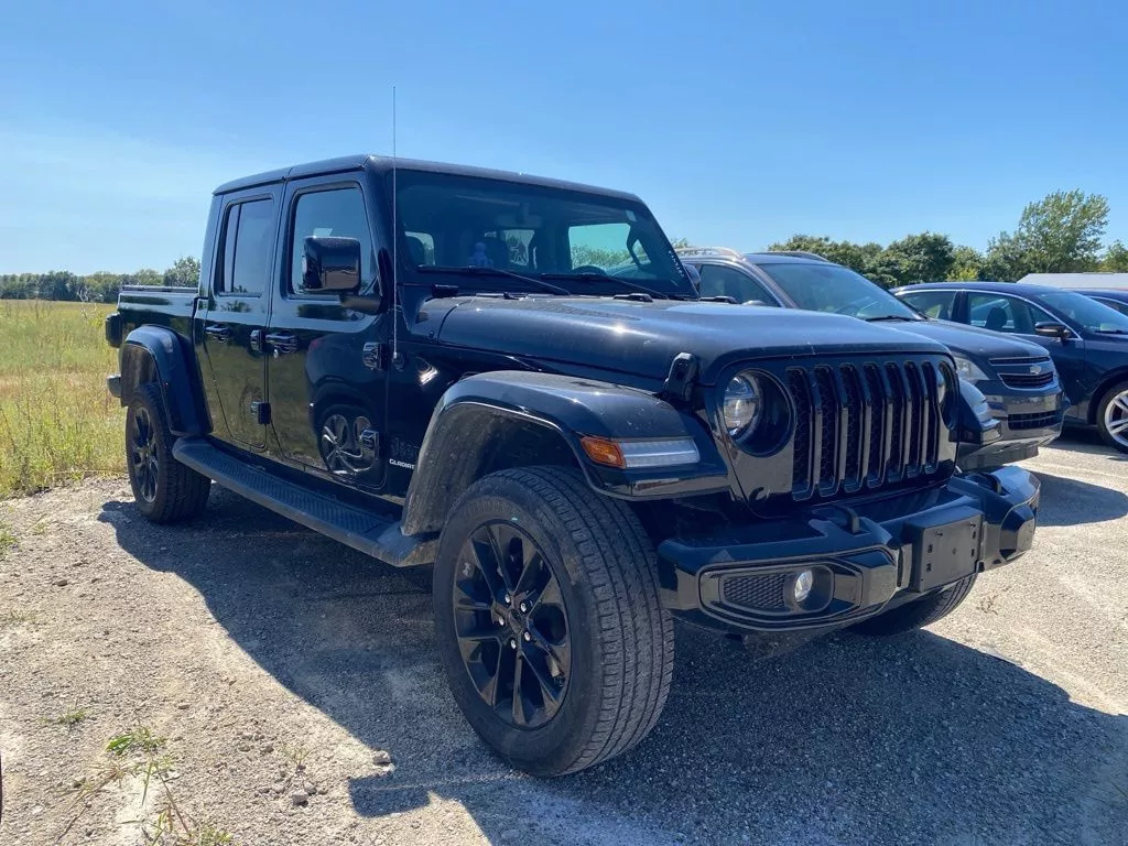 Used 2022 Jeep Gladiator High Altitude with VIN 1C6HJTFG7NL116668 for sale in Morrison, IL