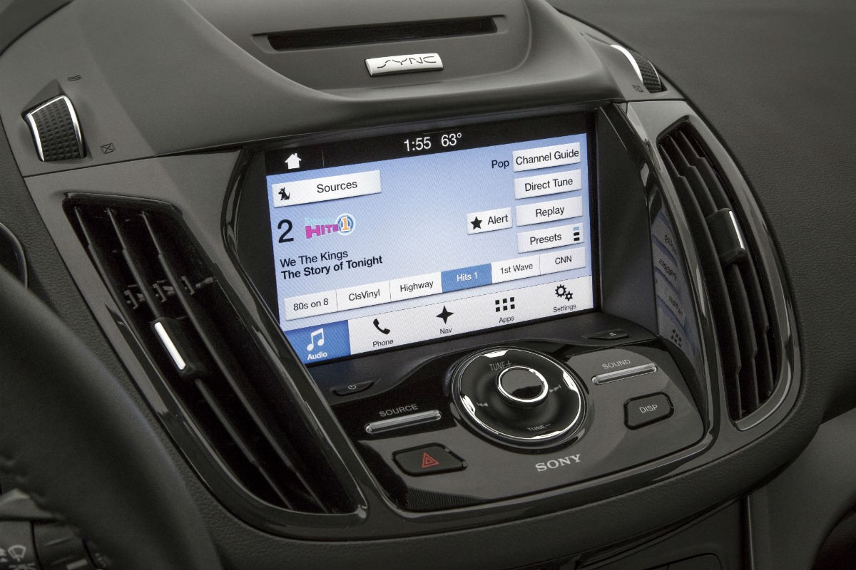 2017 Ford Escape front interior display audio_o