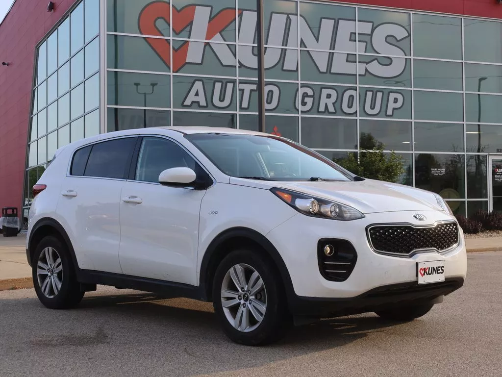 Used 2017 Kia Sportage LX with VIN KNDPMCAC5H7208102 for sale in Madison, WI