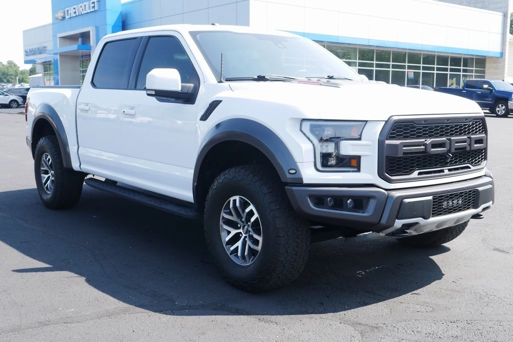 Used 2017 Ford F-150 Raptor with VIN 1FTFW1RG4HFA83990 for sale in Atwater, OH