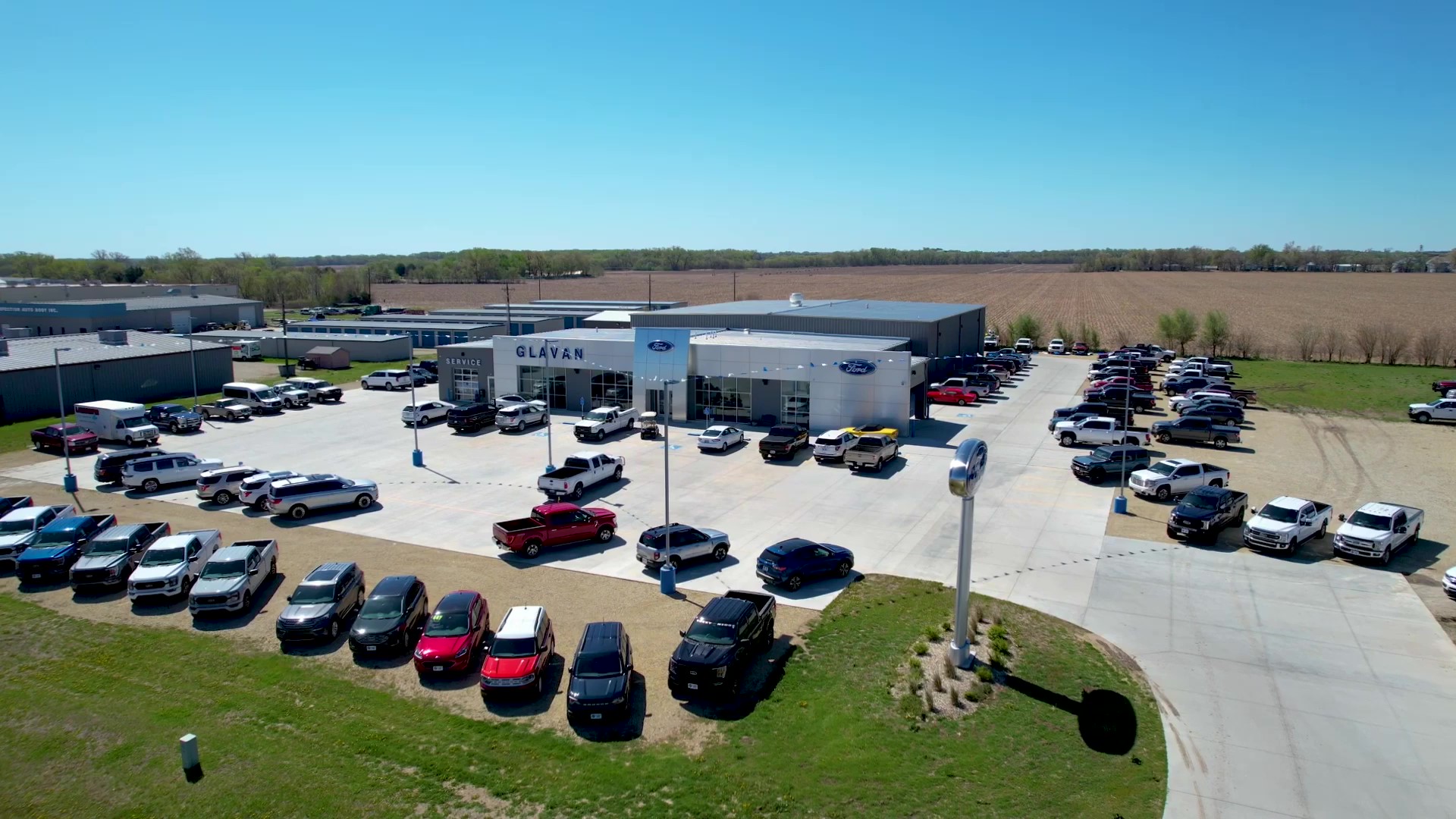 Official site Glavan Ford of Clay Center