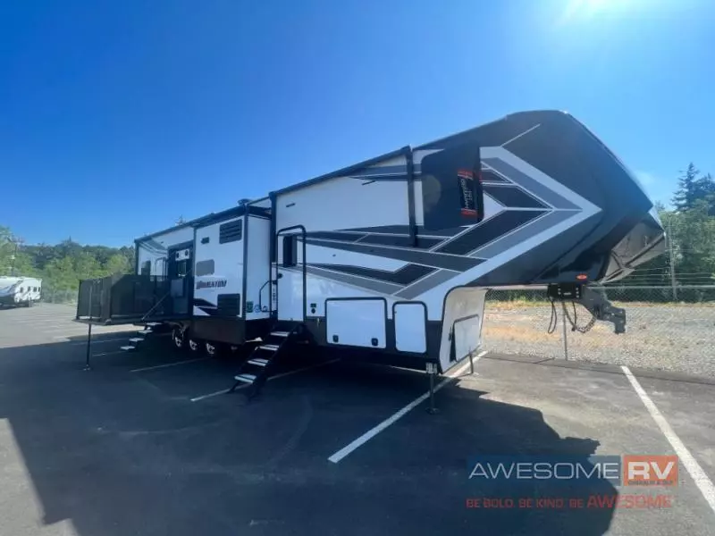 Fifth Wheel RVs For Sale