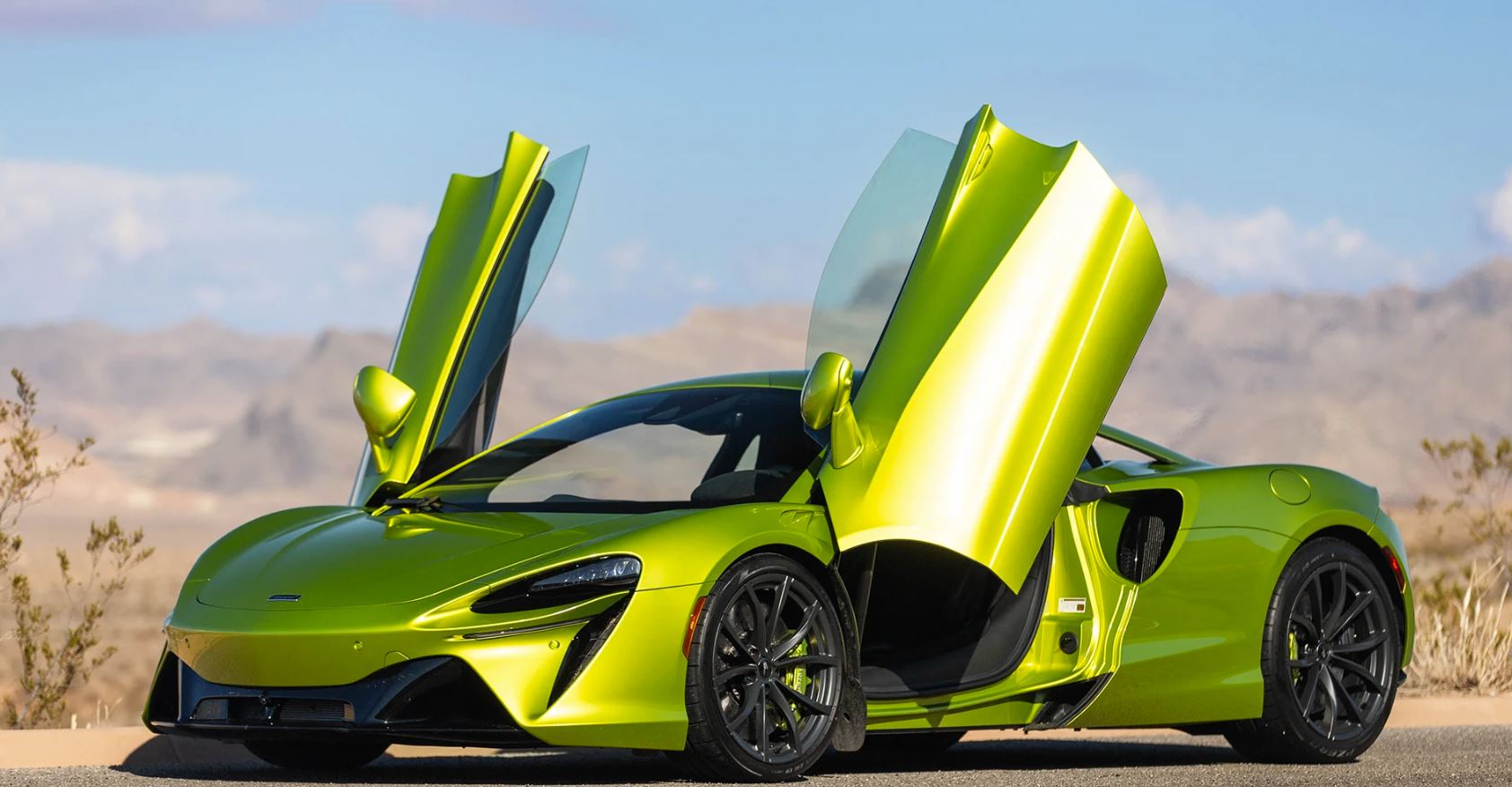 metallic-lime green 2023 McLaren Arturua