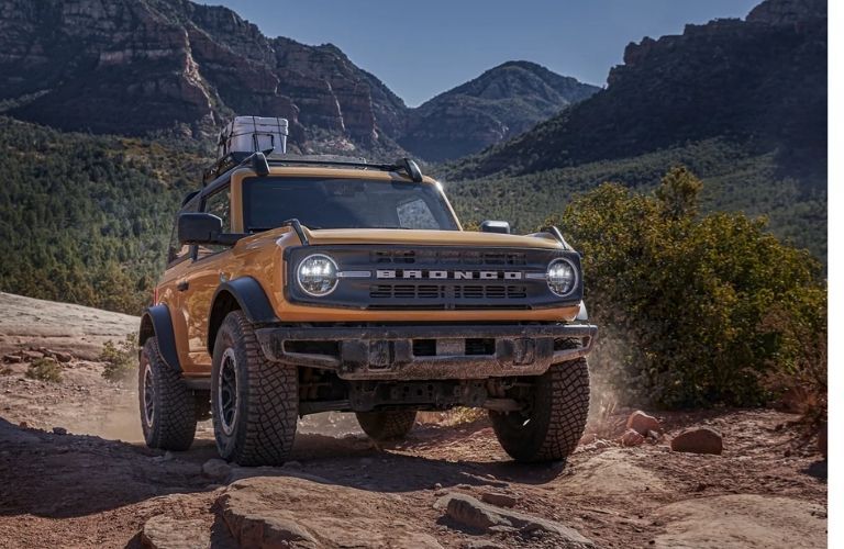 Frontview of a Yellow 2021 Ford Bronco_o