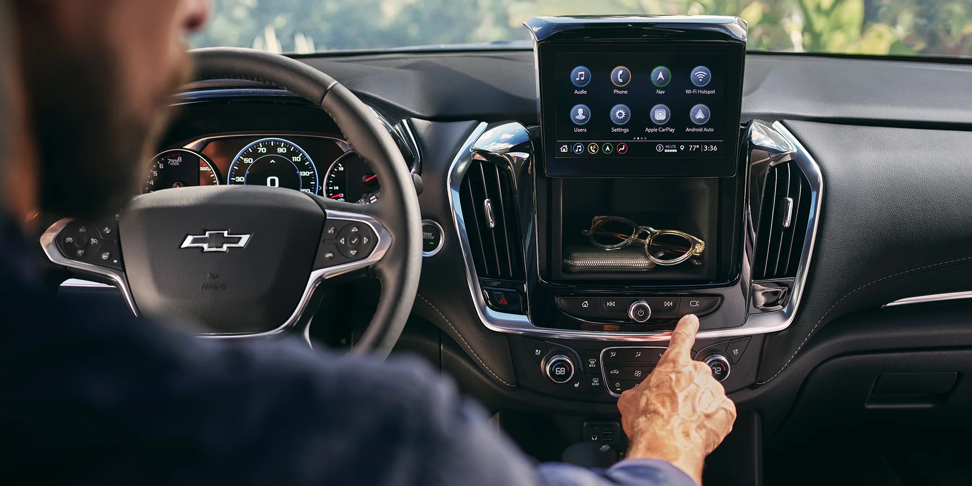 Dashboard, infotainment screen, and temperature controls