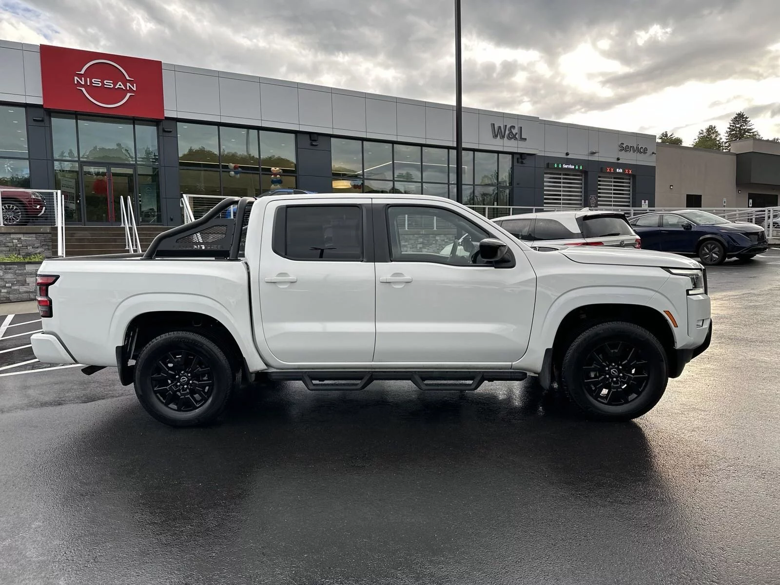 Used 2023 Nissan Frontier SV with VIN 1N6ED1EK2PN620384 for sale in Shamokin Dam, PA