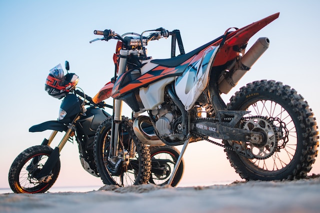 What Are Pit Bikes? Are They Street Legal? — Dirt Legal