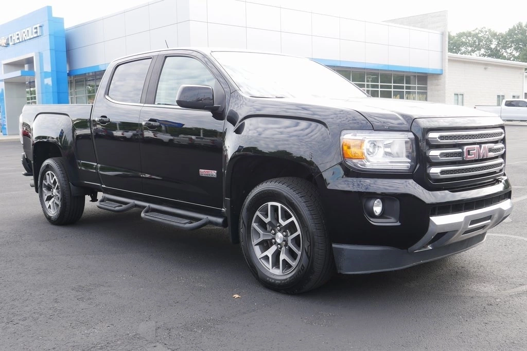 Used 2017 GMC Canyon SLE with VIN 1GTP6CE11H1181874 for sale in Atwater, OH