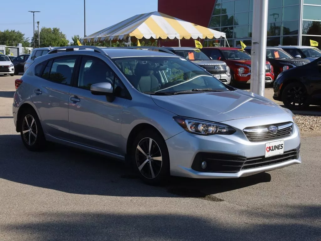 Used 2022 Subaru Impreza Premium with VIN 4S3GTAV65N3714284 for sale in Madison, WI