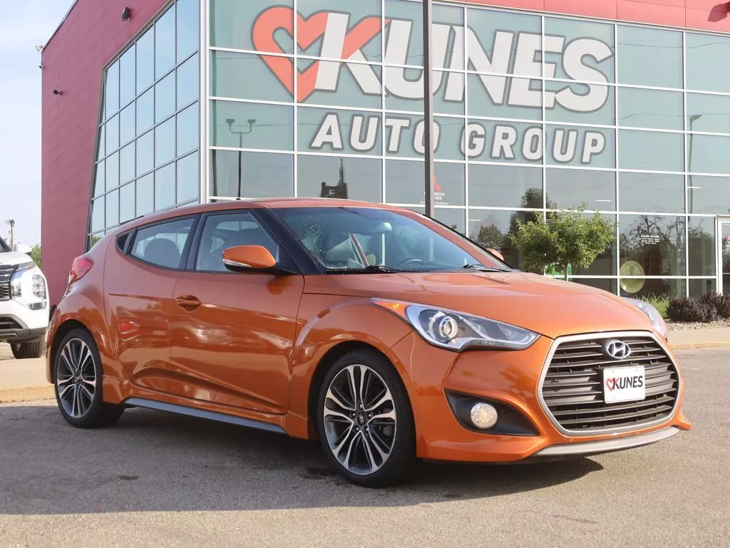 Used 2016 Hyundai Veloster Rally Edition with VIN KMHTC6AE4GU301189 for sale in Madison, WI