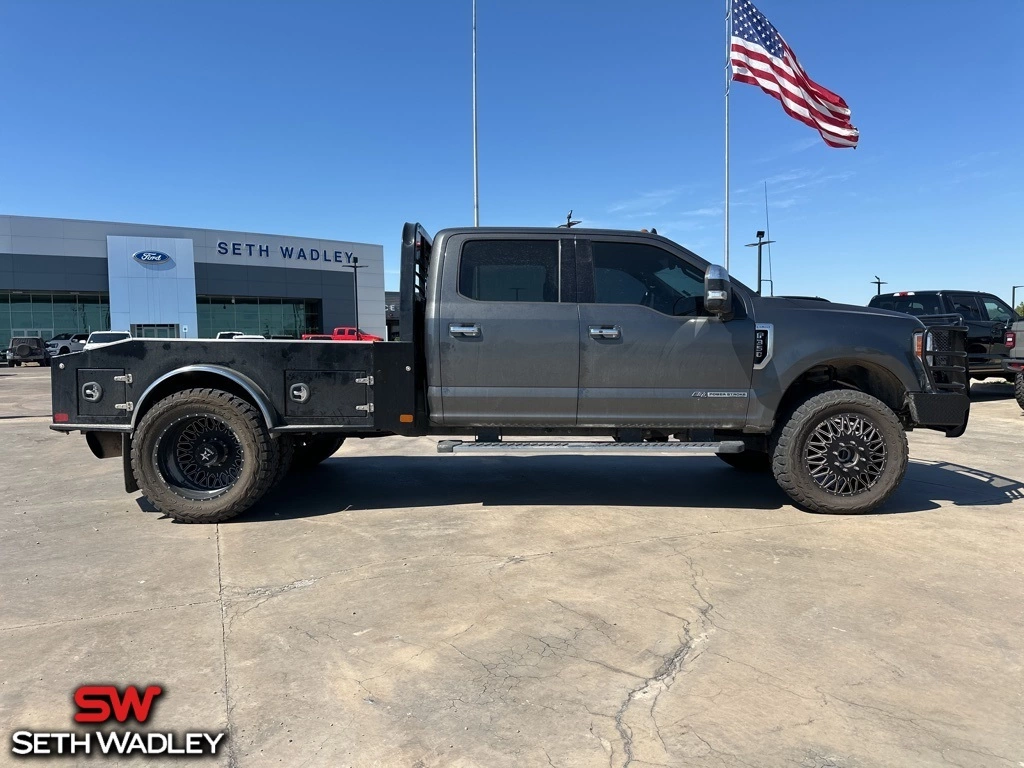 Used 2019 Ford F-350 Super Duty Lariat with VIN 1FT8W3DT3KEG42032 for sale in Pauls Valley, OK