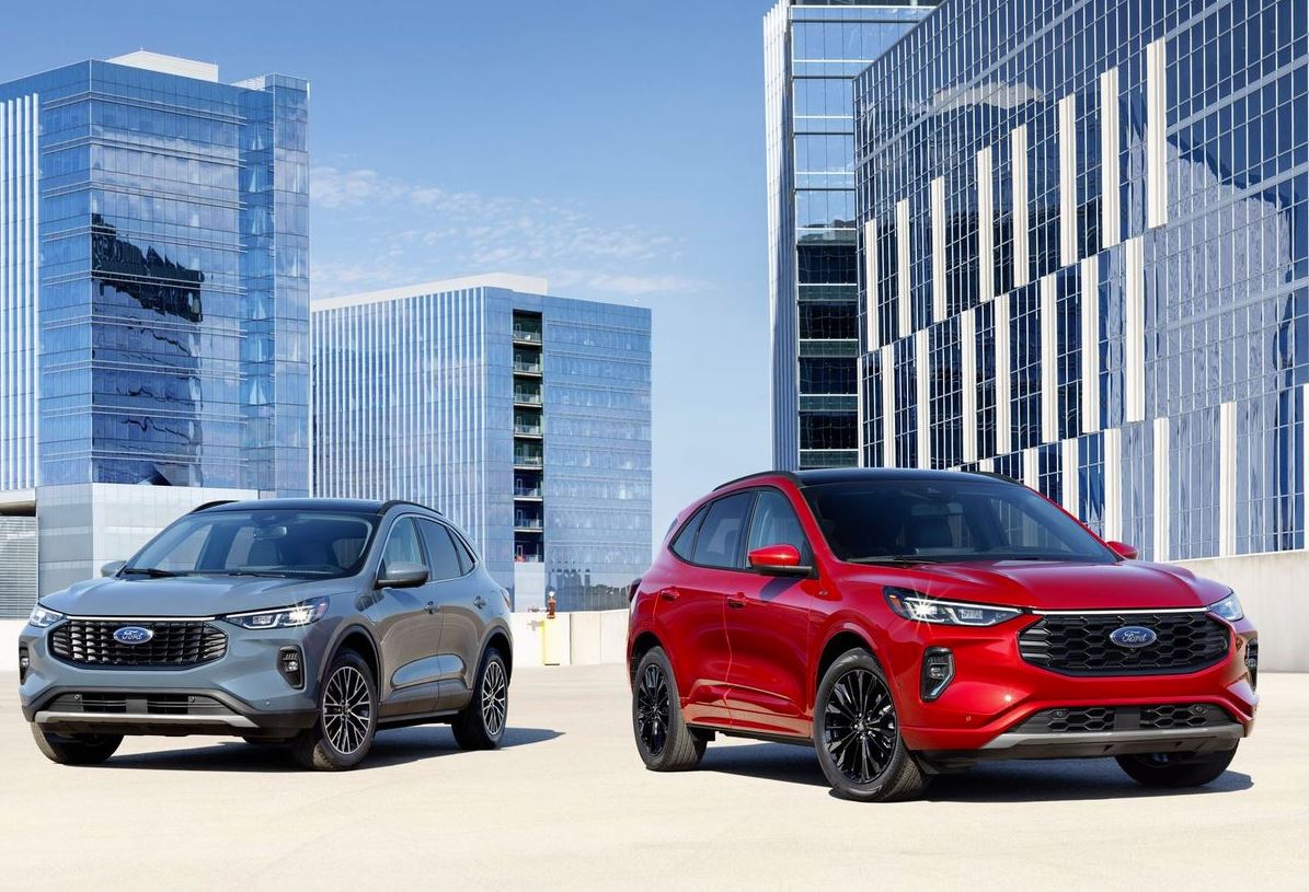 pictured left to right: gray 2023 Ford Escape and Red 2023 Ford Escape