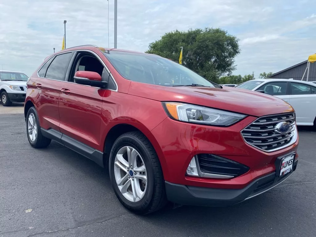 Used 2020 Ford Edge SEL with VIN 2FMPK4J91LBA35433 for sale in Morrison, IL