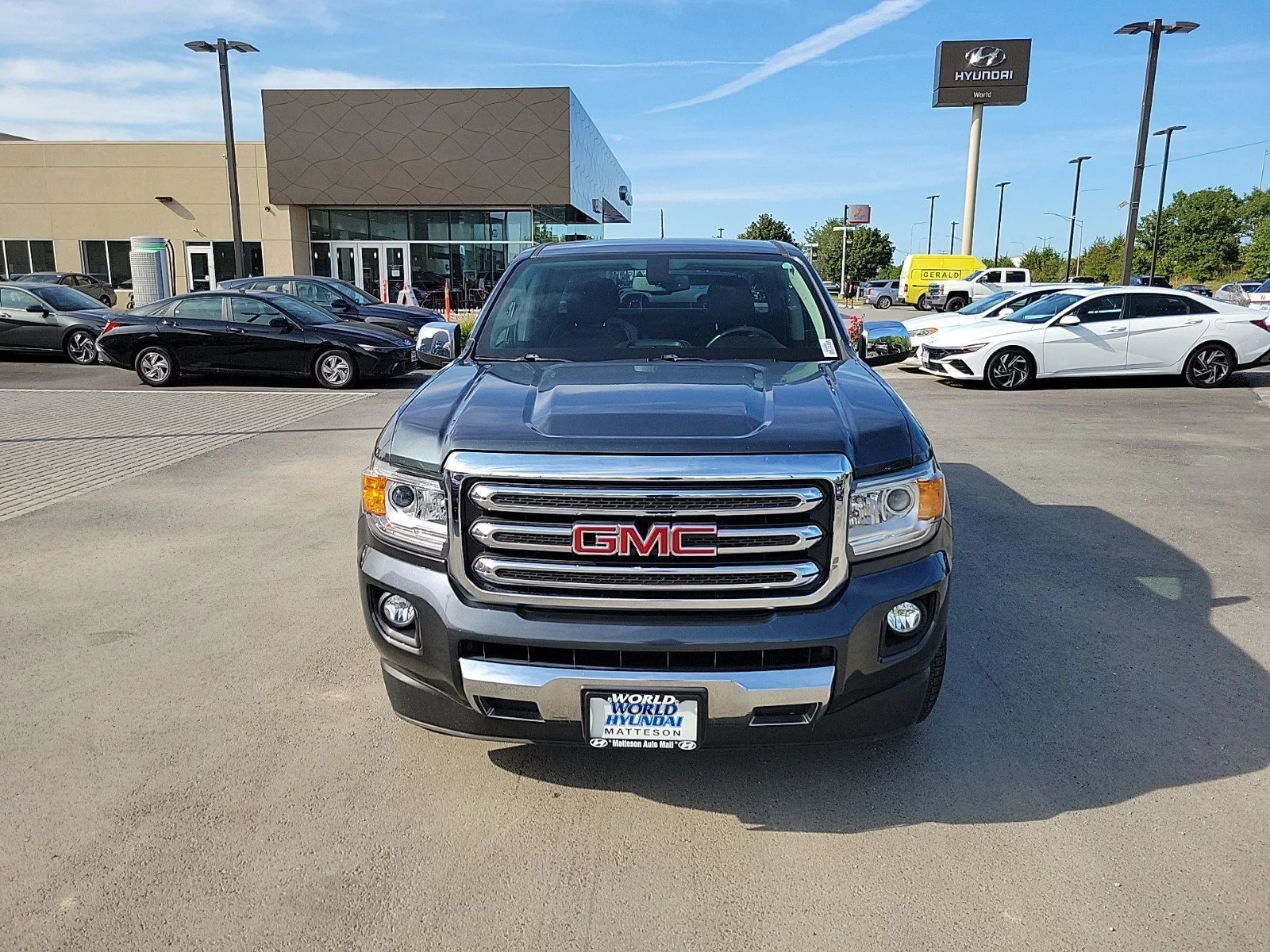 Used 2015 GMC Canyon SLT with VIN 1GTG5CE36F1233842 for sale in Matteson, IL