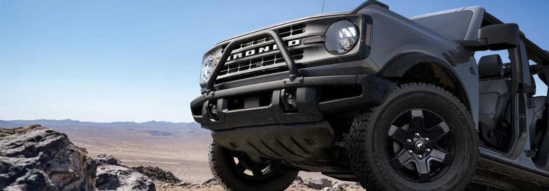 Black 2024 Ford Bronco Front Grille with Modular Bumper on the Rocks