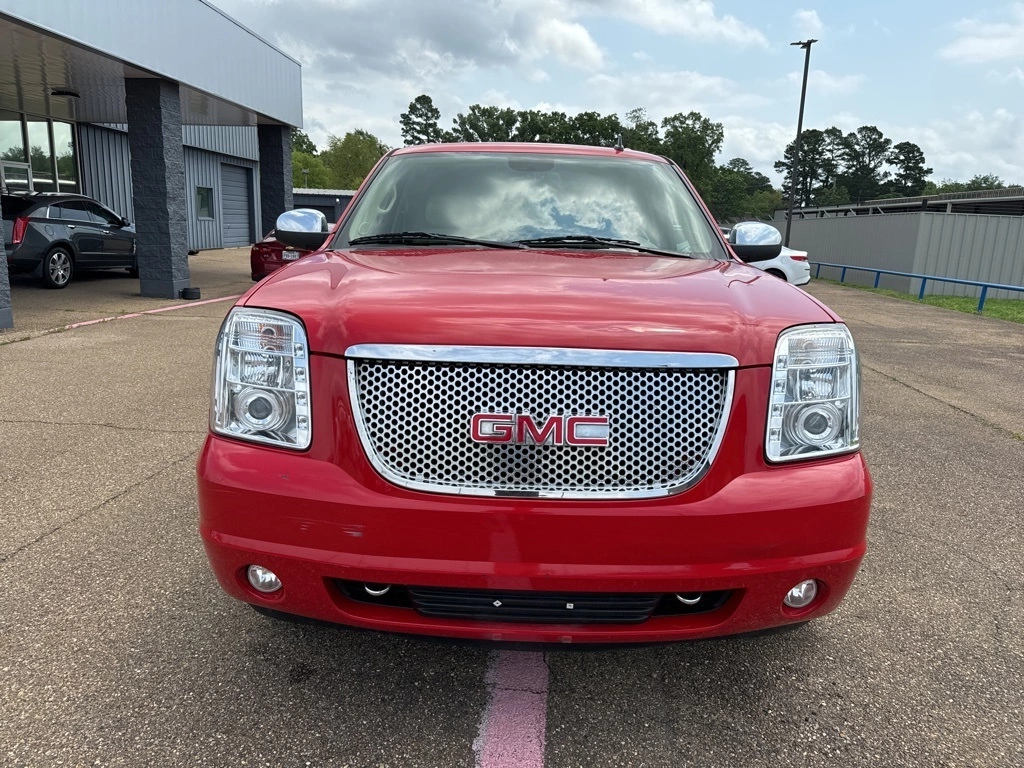 Used 2011 GMC Yukon XL SLT with VIN 1GKS1KE01BR129491 for sale in Texarkana, TX