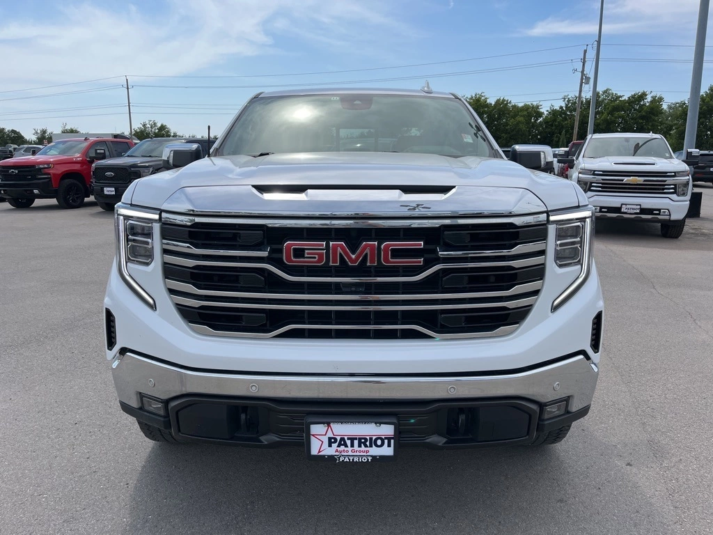 Used 2023 GMC Sierra 1500 SLT with VIN 3GTUUDED3PG164437 for sale in Pryor, OK