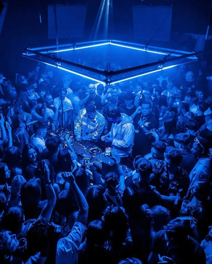 Techno Tunnel