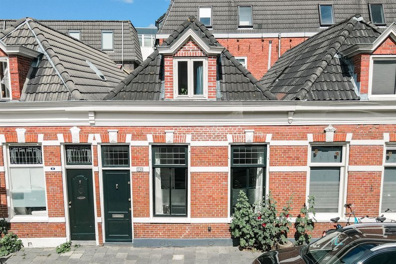 Oosterhavenstraat 16