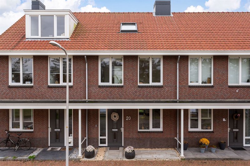 Stevinlaan 20, Katwijk (2221Lj) – Walterliving.Com