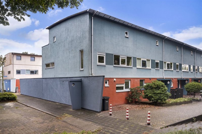 Curiestraat 11