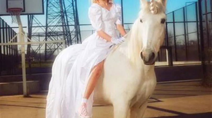 Philippine Delaire dans Fifille à papa