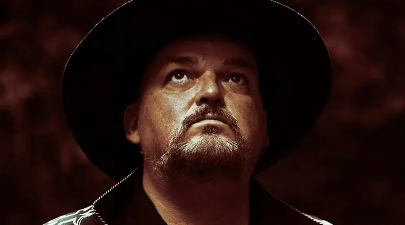 Circus Live : Alain Johannes + Electric Jaguar Baby