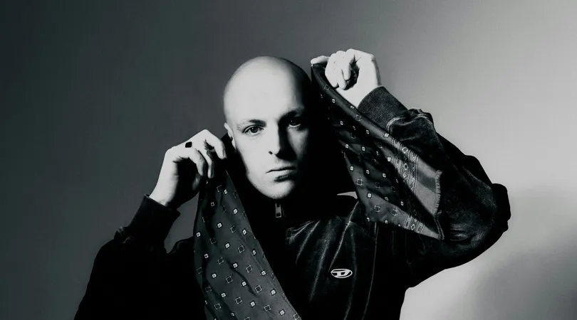 Leon Vynehall (All Night Long)