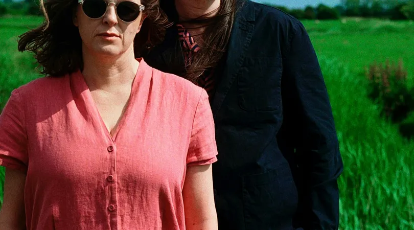 MEMORIALS + molto morbidi (Les Femmes s'en Mêlent)