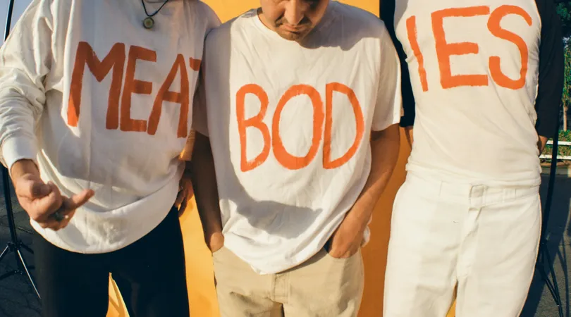 Meatbodies + Black Maracas