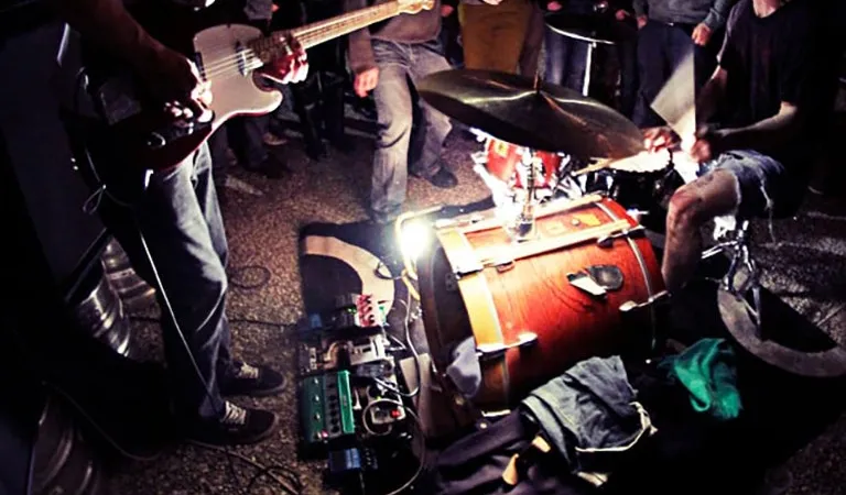 Pneu (Extreme French Instrumental Math Rock) + Supports TBC