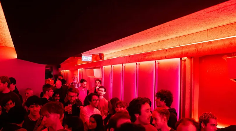 Sam Wray + ladylike + Pollyfromthedirt + Dogsbody