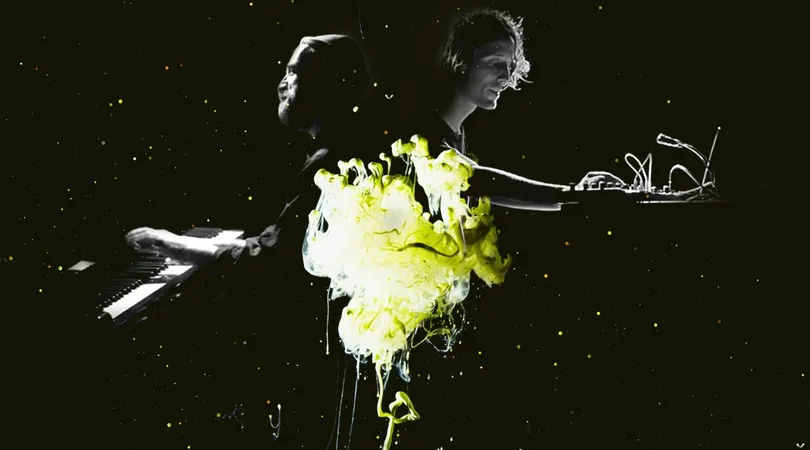 Silent Minimal Movement