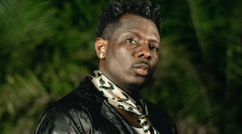 Terry Apala + Live Band (Apala Fusion Experience)