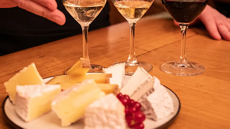 Apéro Wine and Cheese (en anglais)