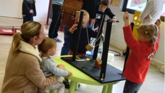 Samedi de la Découverte : Le monde de la lumière et des couleurs